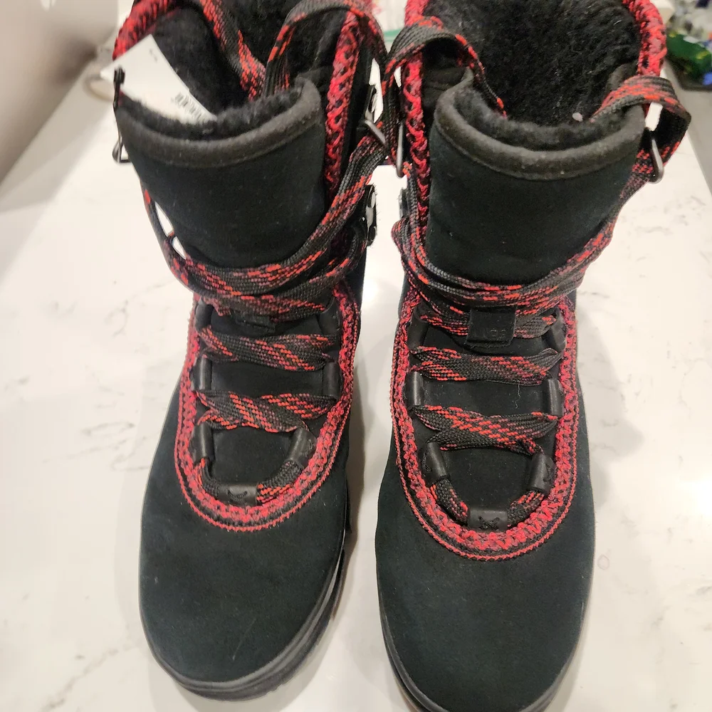 UGG winter snow